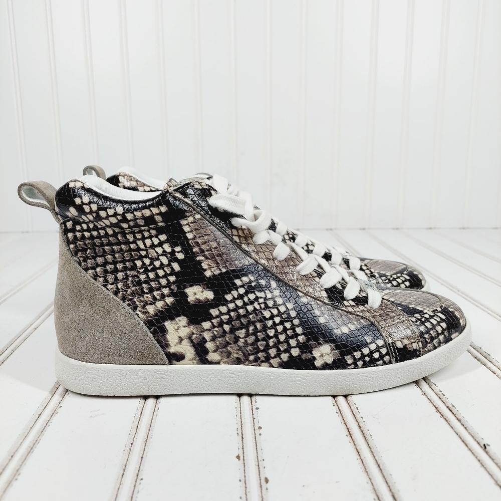 NEW PAIGE Annie Snake Embossed Mid Top In Black/ White Multi Sneakers M512 - Picture 5 of 12
